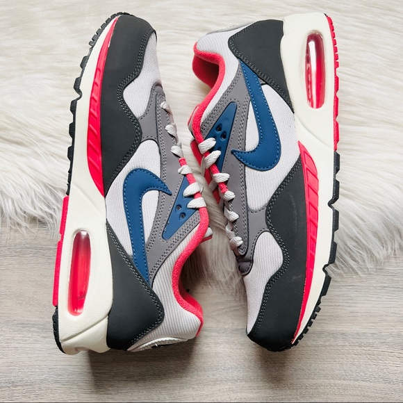 NWT Nike Air Max Correlate Women’s Shoes - Picture 6 of 8